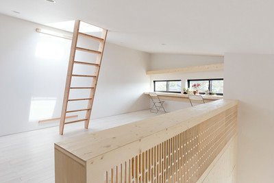 Wooden staircase to the roof