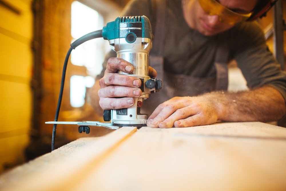 How to Use a Palm Router