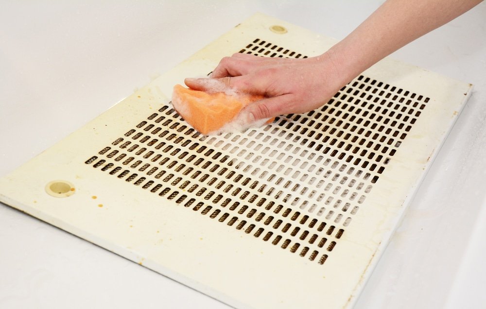 How To Clean a Stainless Steel Cooker Hood