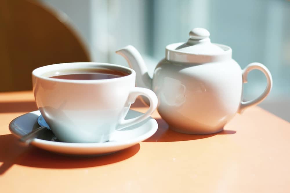 How to Clean Teapots