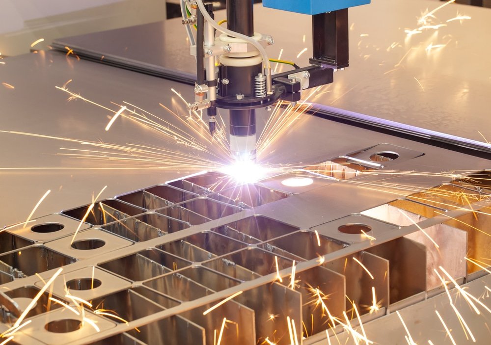how do plasma cutters work