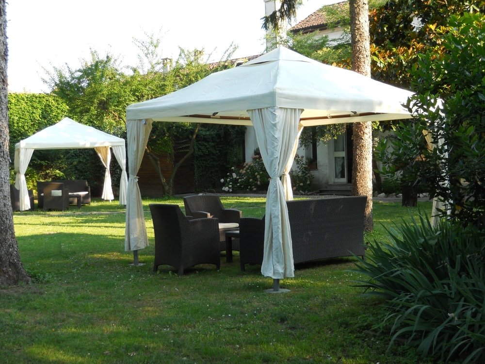 how to take down a pop-up gazebo