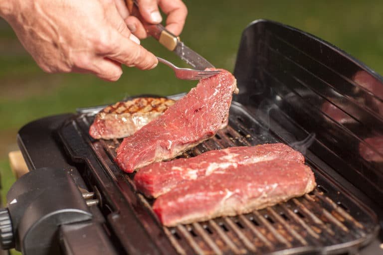 how to use an electric smoker