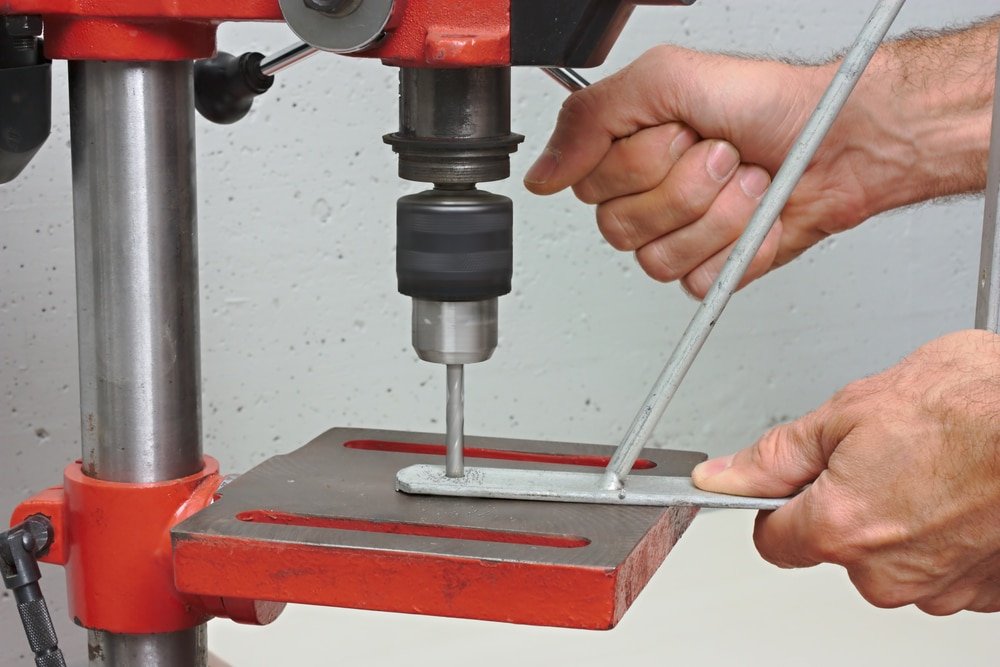 what does a pillar drill do